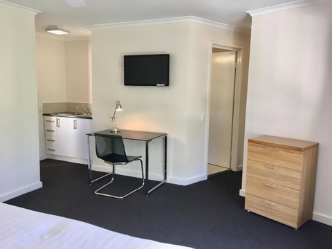 CHA Private Apts Diamond Beach - Broome Tourism 5