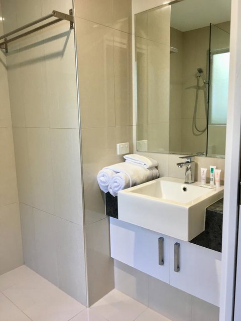 CHA Private Apts Diamond Beach - Broome Tourism 13