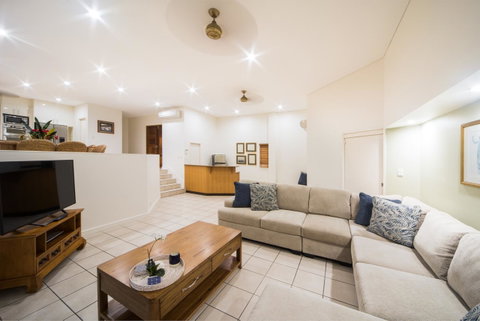 Portside Whitsunday Luxury Holiday Apartments - Broome Tourism 26
