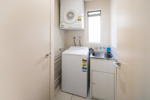 Portside Whitsunday Luxury Holiday Apartments - Broome Tourism 11