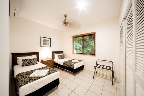 Portside Whitsunday Luxury Holiday Apartments - Broome Tourism 21
