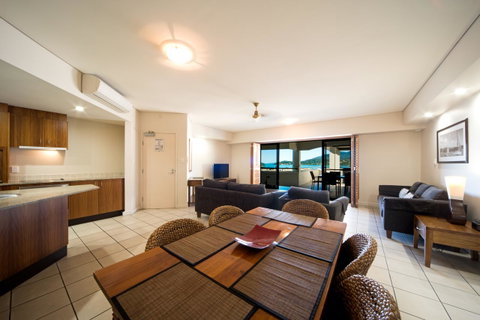 Portside Whitsunday Luxury Holiday Apartments - Broome Tourism 17