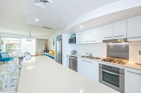 On The Beach Resort Bribie Island - Broome Tourism 25