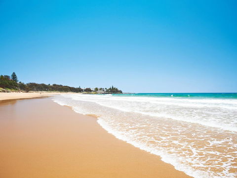 Dune On The Beach - Broome Tourism 4