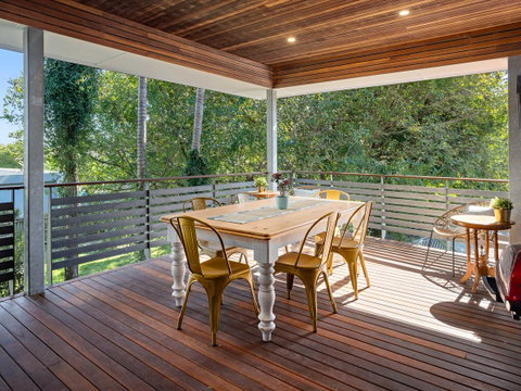 Anville Court - Broome Tourism 0