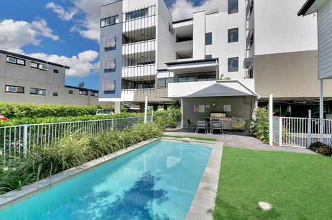 Kangaroo Point Central Hotel & Apartments - Broome Tourism 5