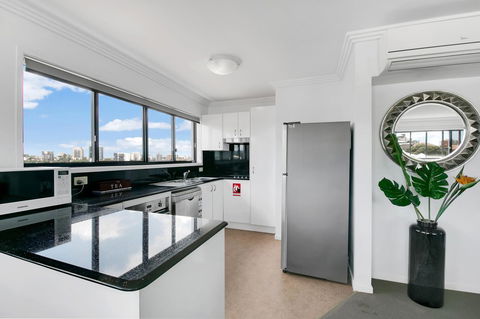 Kangaroo Point Central Hotel & Apartments - Broome Tourism 9