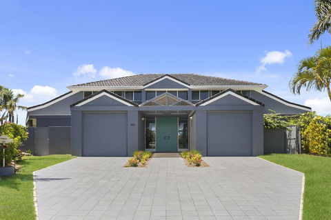 Havana Blue - Large 4 Bedroom Family Home - Broome Tourism 20