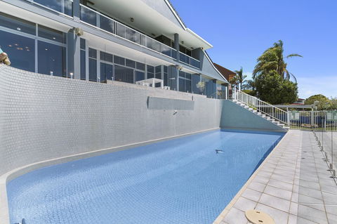 Havana Blue - Large 4 Bedroom Family Home - Broome Tourism 2