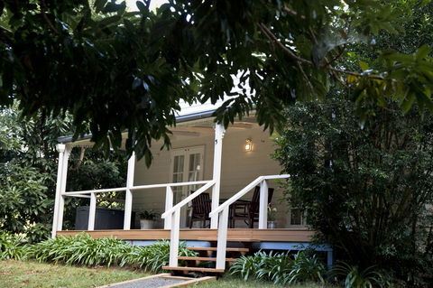 Curtis Falls Cottage - Broome Tourism 12