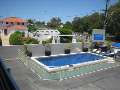 Regency Waterfront Noosa - Broome Tourism 1