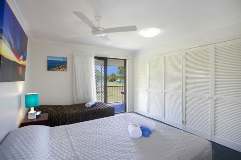 Regency Waterfront Noosa - Broome Tourism 11