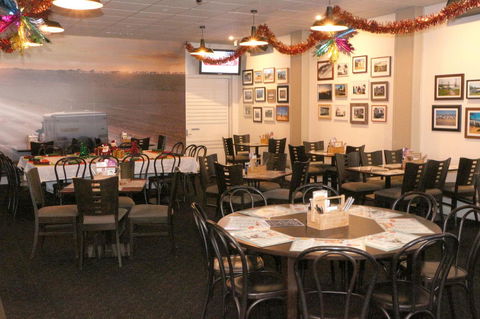 Brighton Hotel - Broome Tourism 25