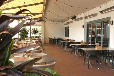 Brighton Hotel - Broome Tourism 26