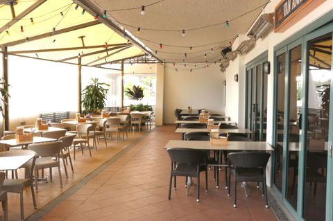 Brighton Hotel - Broome Tourism 11