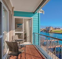 Waters Edge Apartment with Jetty - Broome Tourism