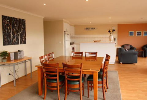 Waterview Luxury Apartments - Broome Tourism 1
