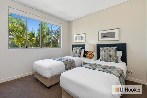 WAVE CULTURE 1204 - BEACH BLISS - Broome Tourism 1