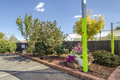 Werribee Motel And Apartments - Broome Tourism 2