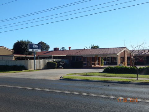 Werribee Park Motor Inn - Broome Tourism 0