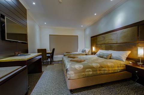 Western Downs Motor Inn - Broome Tourism 1
