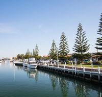 White Caps B - New Styles  Spacious Home - Broome Tourism