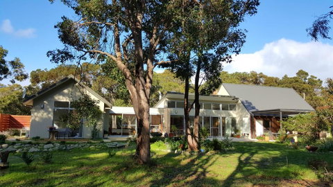 Wilderness House - Broome Tourism 0