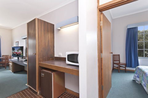 William Dutton Motel - Broome Tourism 2