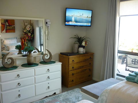 Willowbank Drive Bed & Breakfast - Broome Tourism 2