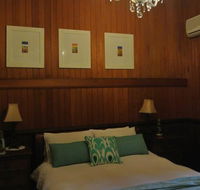 Wiss House Bed  Breakfast - Broome Tourism
