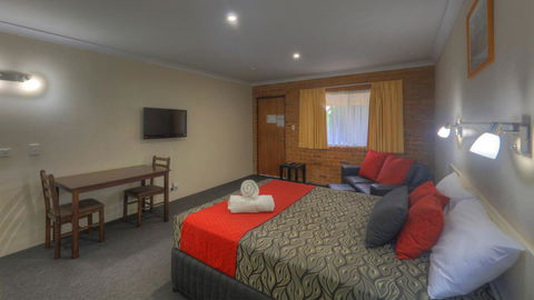 Wondai Colonial Motel - Broome Tourism 2
