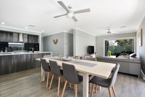 Wowly Waters - Pet Friendly - 1 Min Walk To Beach - Broome Tourism 2