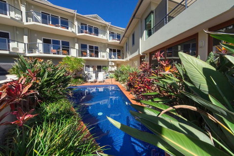 Yamba Beach Motel - Broome Tourism 0