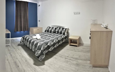 Yamba Central Hotel And Backpackers - Broome Tourism 1