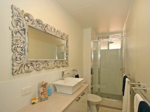 Yamba Daze - Sunset - Pet Friendly - Broome Tourism 3
