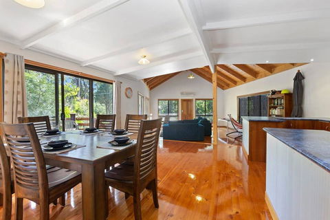YARRABEE - The Perfect Getaway! - Broome Tourism 0