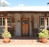 York Cottages and Burnley House - Broome Tourism