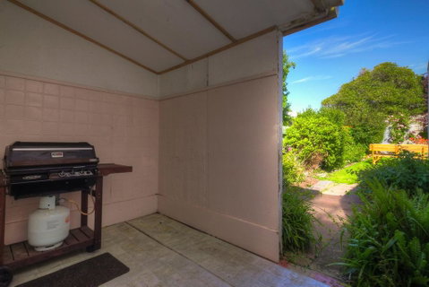 Young's Cottage - Circa: 1861 - Broome Tourism 1