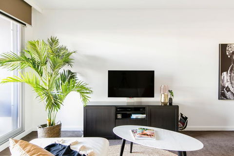 Lux 2BR On Hindmarsh SQ - Broome Tourism 2