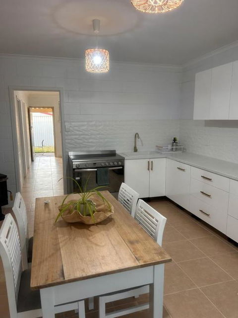 15 Sunrise Drive - Broome Tourism 3