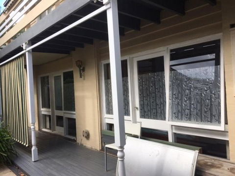 A2, 9A In The East Suburb - Broome Tourism 0