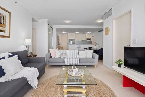 A Comfy 2BR Apt For 7 Next To Darling Harbour - Broome Tourism 1