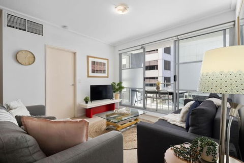 A Comfy 2BR Apt For 7 Next To Darling Harbour - Broome Tourism 3