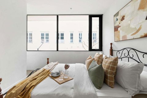 A Cozy 2BR Apt Near Southern Cross FREE Parking - Broome Tourism 1