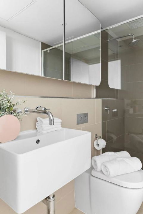 A Cozy 2BR Apt With Free WiFi In Prime Melbourne - Broome Tourism 3