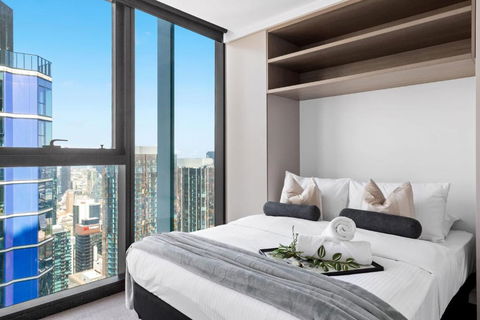 A Cozy & Comfy 2BR Apt Up In The Clouds Near CBD - Broome Tourism 0
