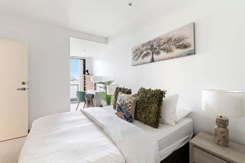 A Lux 2BR Apt Next To Melbourne Uni FREE Parking - Broome Tourism 2