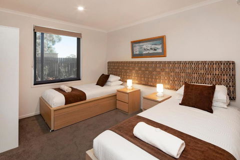 Aalen Lakeview Suite - Broome Tourism 0