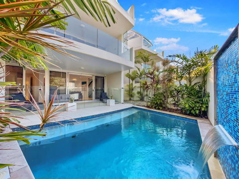 Absolute Beachfront Beach House With Amazing Views - Broome Tourism 0