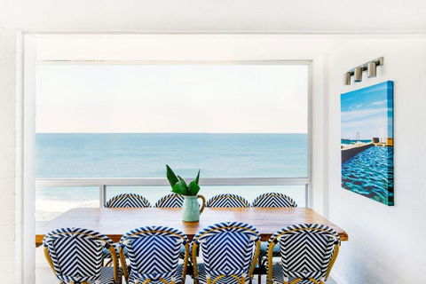 Absolute Oceanfront Yamba - Oceanstays - Broome Tourism 0